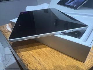 Microsoft Surface Pro 5 Tablet Grigia con Tastiera