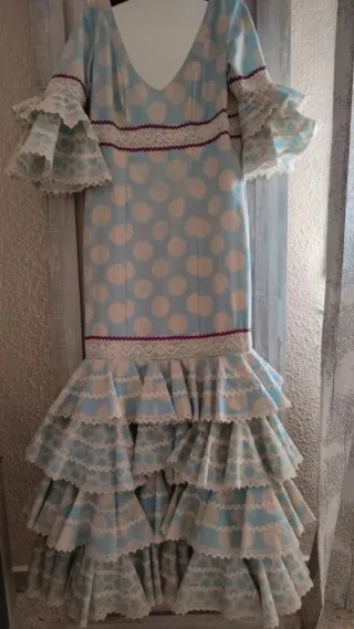 Vestido de flamenca lunares