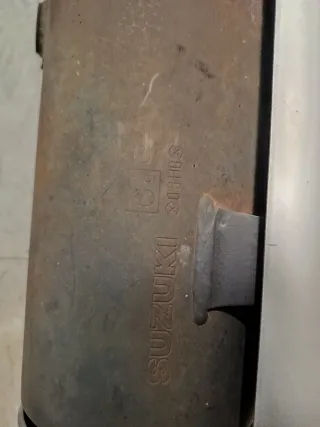 Suzuki Burgman 125 tubo de escape