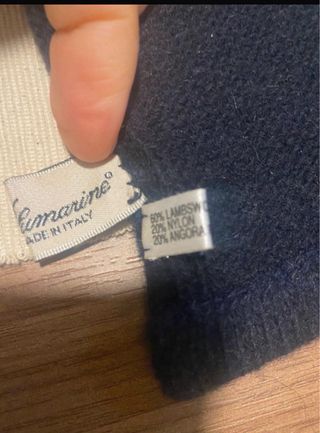 Sciarpa Blumarine in angora nera con strass