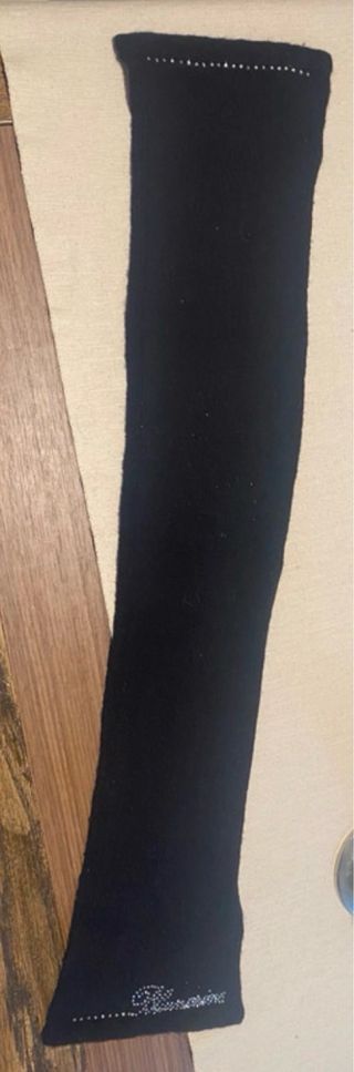 Sciarpa Blumarine in angora nera con strass