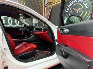 Alfa Romeo Giulia 2017