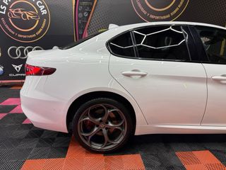 Alfa Romeo Giulia 2017