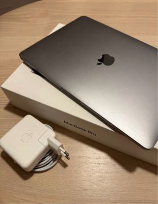 MacBook Pro 13, Touchbar Gris Espacial