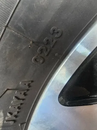 Juego llantas aluminio con neumáticos