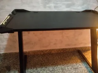 Escritorio Gaming LED