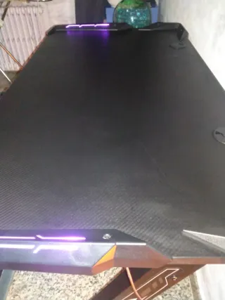 Escritorio Gaming LED
