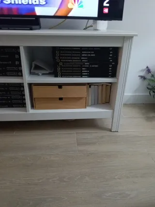 Mueble recibidor blanco madera ikea