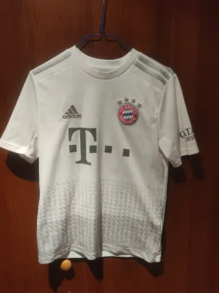 Camiseta Bayern Múnich Adidas Talla L de niño