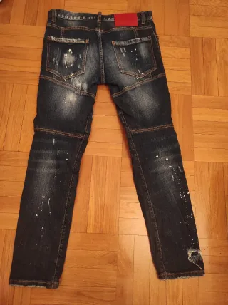 Pantalones vaqueros DSQUARED2 42