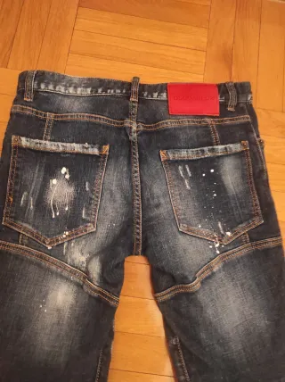 Pantalones vaqueros DSQUARED2 42