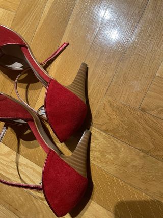 Sandalia tacón roja