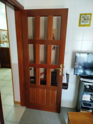 Porta interna in legno massello