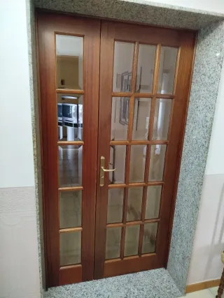 Porta interna in legno massello