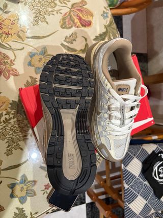 Zapatillas Nike P-6000 Beige/Blanco