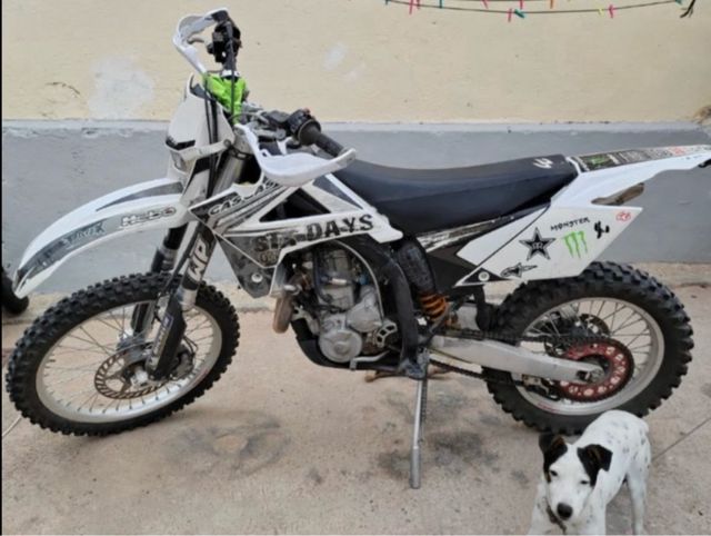 Moto Enduro 500cc Edición Limitada GAS GAS STXDAYS