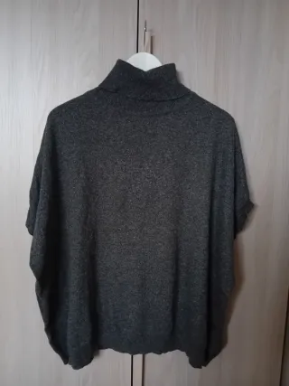 Maglione poncho collo alto grigio taglia unica