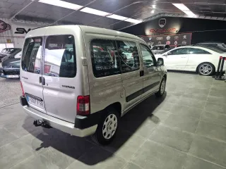 Peugeot Partner 1.6hdi,2007,154.000k,itv cada año