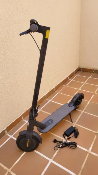 Patinete Eléctrico Xiaomi Esencial