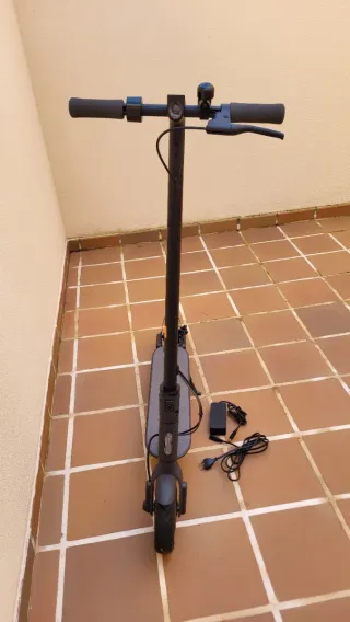 Patinete Eléctrico Xiaomi Esencial