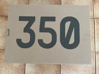 Adidas Yeezy Boost 350 V2 Grigio Beluga HQ7045