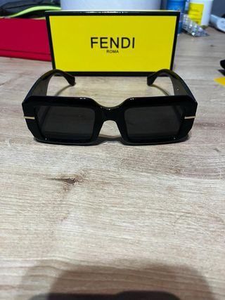 Gafas Fendi Roma Amarilla y Negra