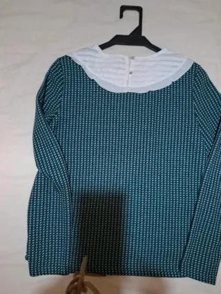 Camiseta chica mujer cuello V