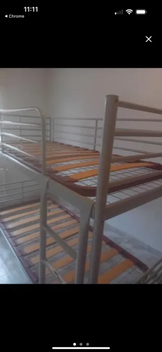 Litera metálica y de madera