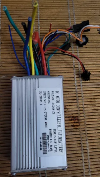 Controlador DC Moto Batería Litio 36V 15A