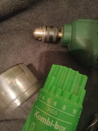 Taladro Bosch PSB 420-2 + Kombi-box