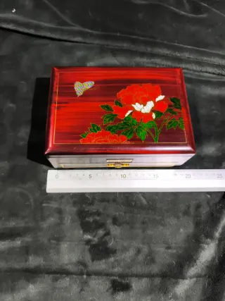 Caja Musical China Decorada