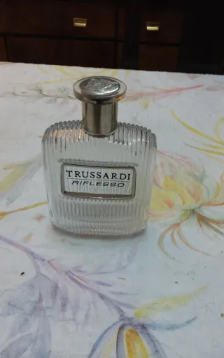 Coleccionistas: "Frascos vacios colonia caballero"