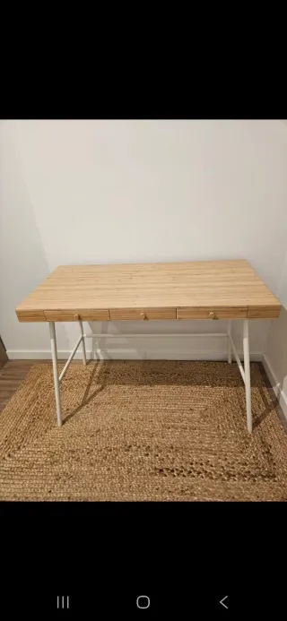 Escritorio Lillåsen Ikea Bambú y Metal