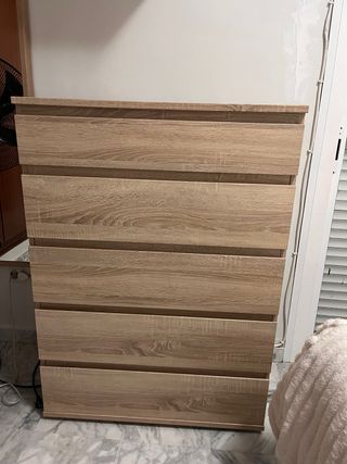 Cómoda alta 5 cajones madera