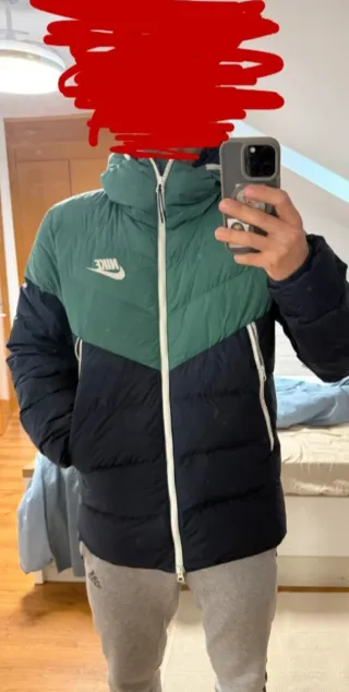 Abrigo Nike Plumas Talla M