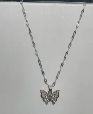 Collana donna con ciondolo farfalla in acciaio