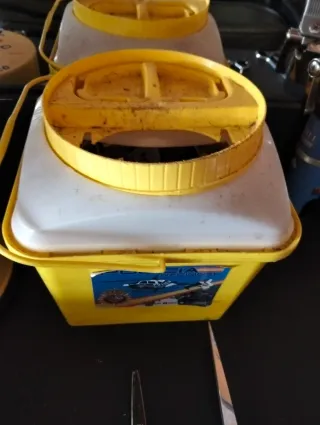 Depósito de cuchillas