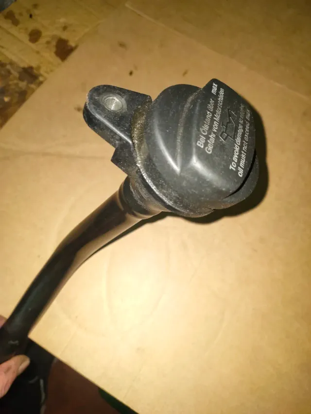 Llenado aceite motor mercedes vito w638.