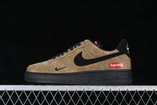 Nike Air Force 1 Low Supreme Marrón Barro