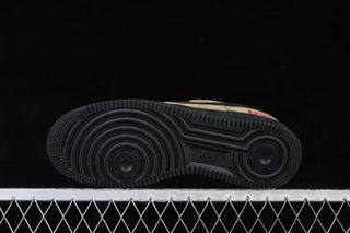 Nike Air Force 1 Low Supreme Marrón Barro