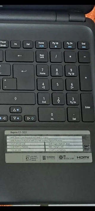 Acer Aspire E1-522 – SSD 120GB + 8GB RAM