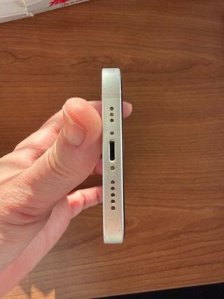 iPhone 12 Blanco NO HAGO CAMBIOS