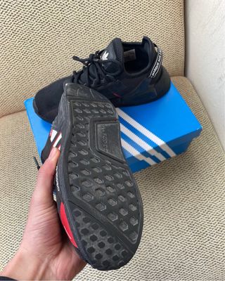 Zapatillas Adidas NMD Negras y Rojas