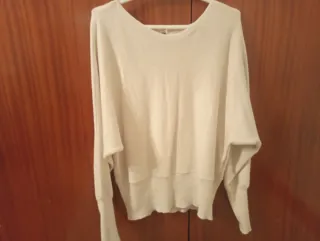 Jersey blanco talla M cuello barco