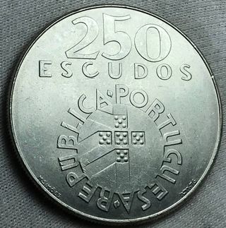 250 Escudos Plata Portugal 1976 + Regalo