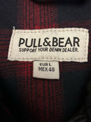 Chaqueta vaquera negra forrada PULL&BEAR Talla L
