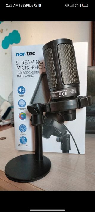 Micrófono Nor-tec Streaming LED