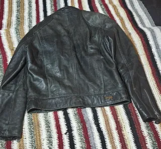 Chaqueta de Piel Redskins Negra