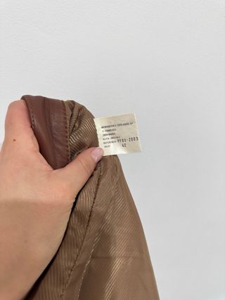 Pantalones de cuero marrones