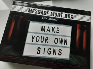 Caja de Luz Mensajes LED